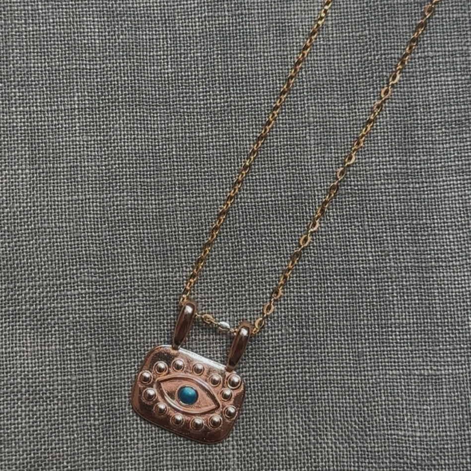 Aquamarine Eye
